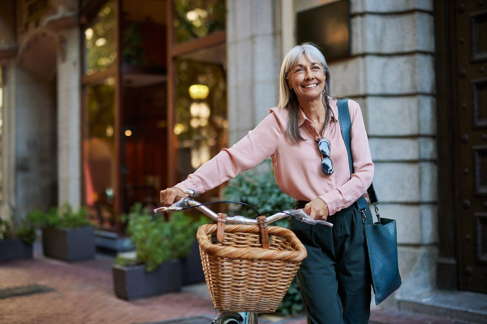 Is It Menopause, Thyroid Dysfunction, or Both? Understand the Overlap